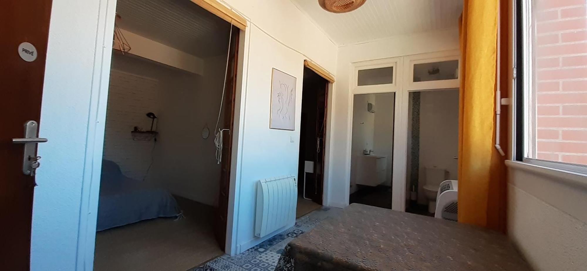 B&B Chambres "Chez Meme Germaine" Caramany Екстериор снимка