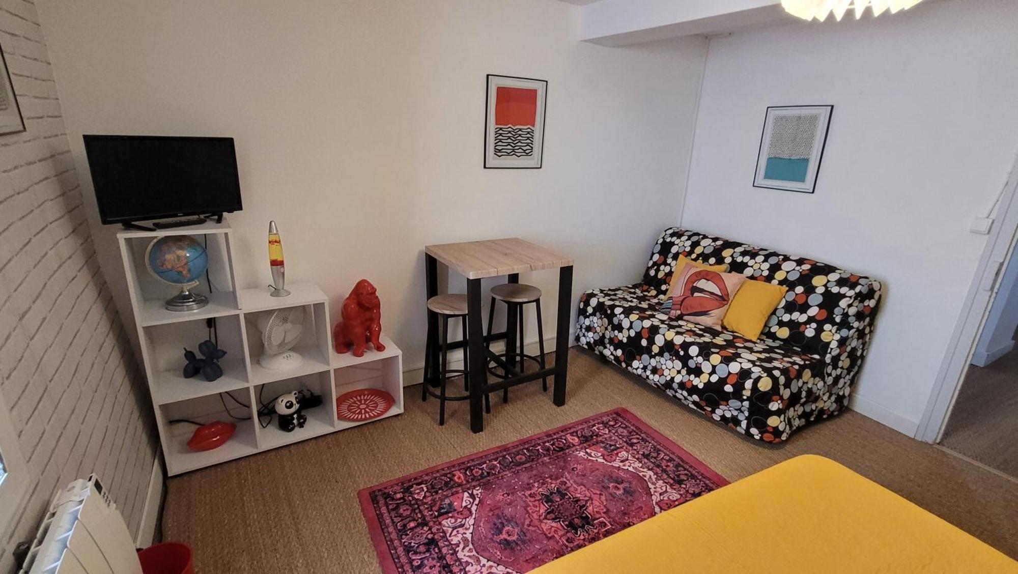 B&B Chambres "Chez Meme Germaine" Caramany Екстериор снимка
