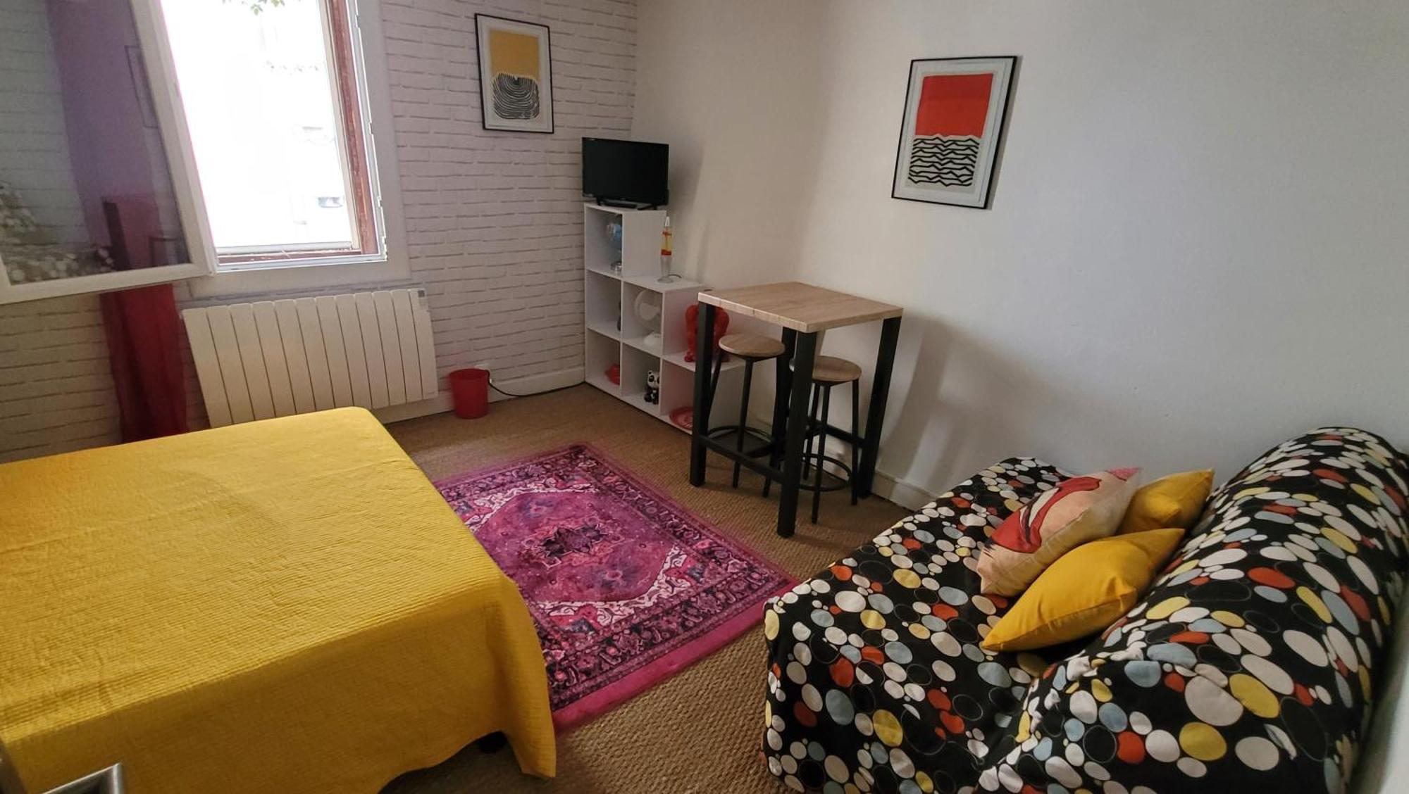 B&B Chambres "Chez Meme Germaine" Caramany Екстериор снимка